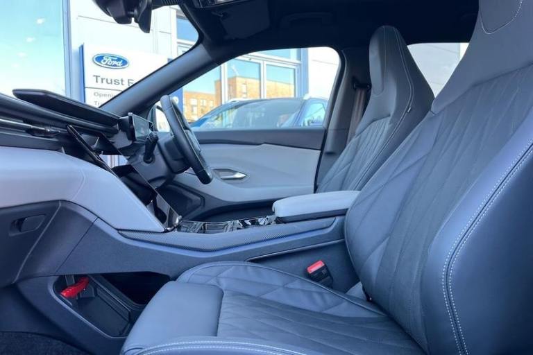 2024 Ford Capri Extended Range 77kWh Premium RWD 5dr Automatic Automatic SUV Electric Automatic