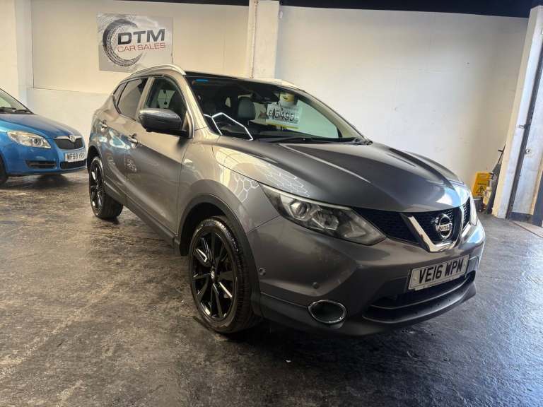 2016 Nissan Qashqai 1.6 dCi Tekna [Non-Panoramic] 5dr 4WD HATCHBACK Diesel Manual