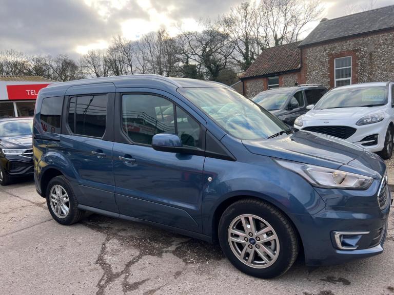 2021 Ford Tourneo Connect 1.5 EcoBlue Titanium Auto Euro 6 (s/s) 5dr MPV Diesel Automatic