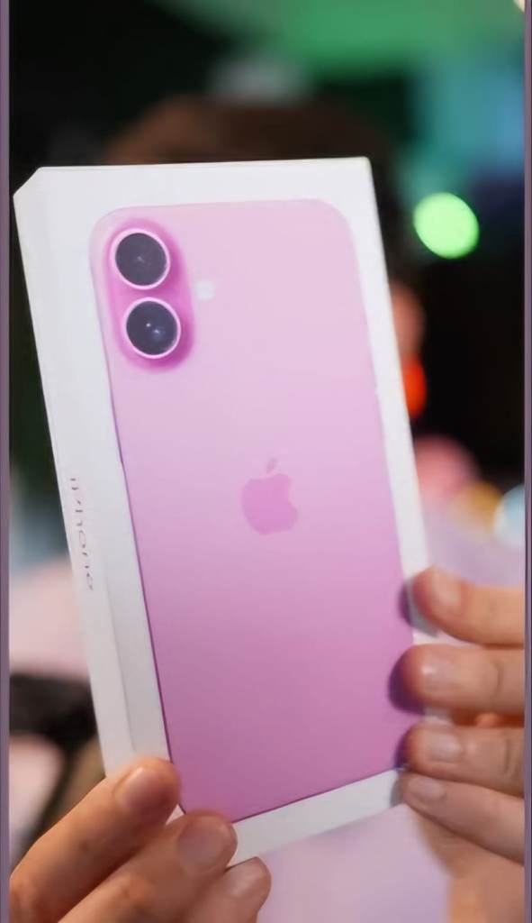 Unlocked Brand New Apple Iphone 16 Plus One Year Apple Warranty