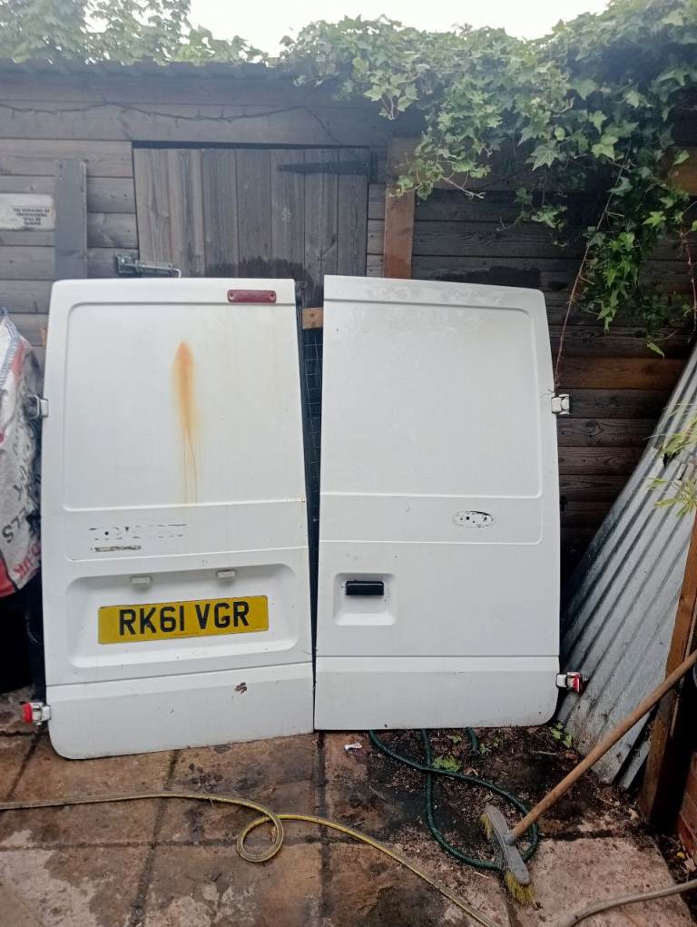 Ford transit back doors mk7