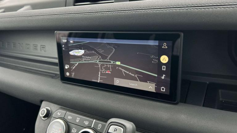  Land Rover Defender 3.0 D250 X-Dynamic SE 110 5dr Auto SUV Diesel Automatic