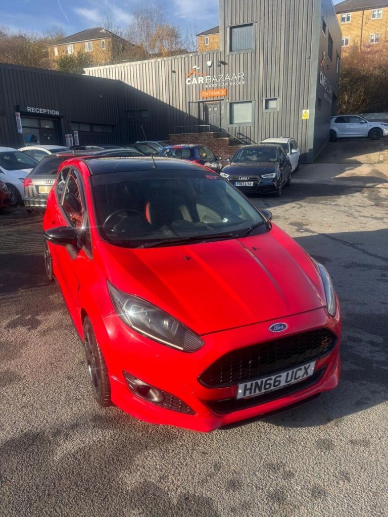 FORD FIESTA 1.0 T EcoBoost ST-Line 2016