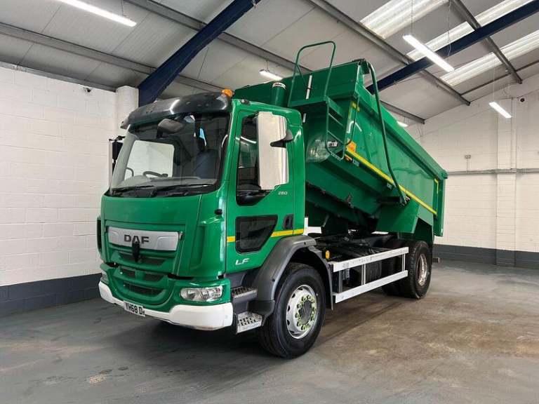 2018 DAF TRUCKS LF 280 FA 18T Wilcox Tipper NA DIESEL Manual