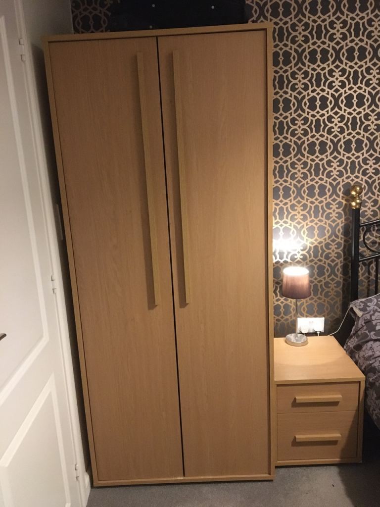 Matching Wardrobe & Bedside Drawers