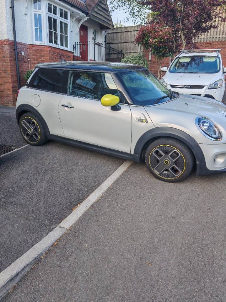 Mini, HATCHBACK, Hatchback, 2020, Other, 1 (cc), 3 doors