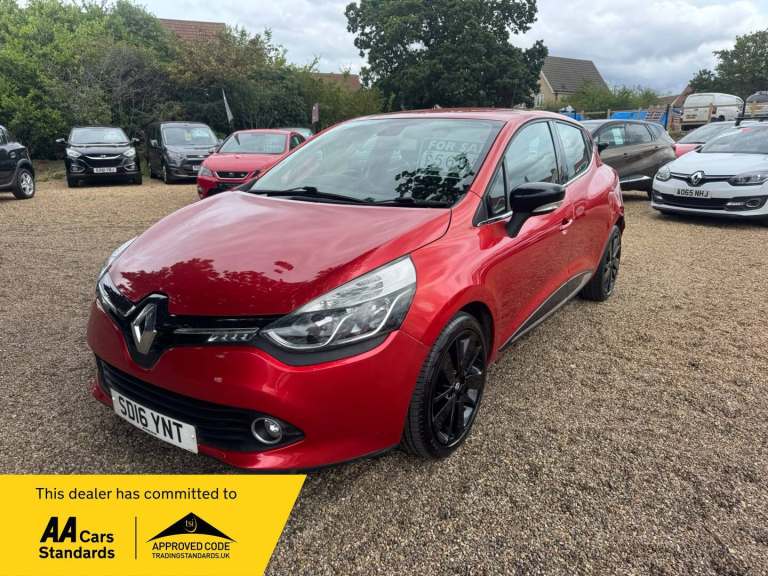 2016 Renault Clio 0.9 TCE 90 Dynamique S Nav 5dr HATCHBACK Petrol Manual