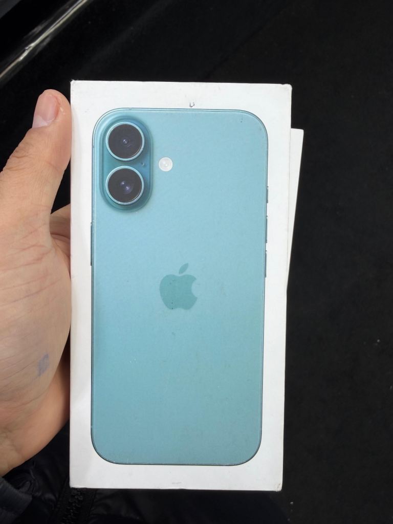 iPhone 16 BRAND NEW BOX ONE YEAR OFFICIAL WARRANTY 