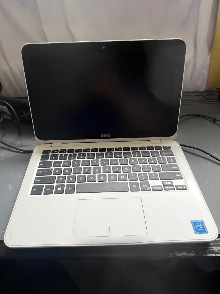 Dell Inspiron Laptop with Windows 10 Home – Good Condition