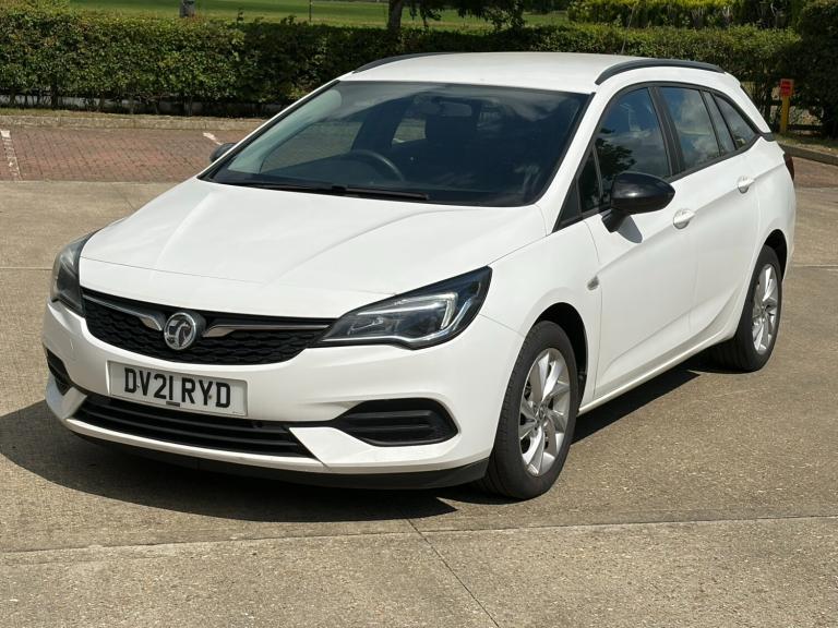 2021 21 Vauxhall Astra  SE 1.5 Diesel Estate, Apple play, Air conditioning