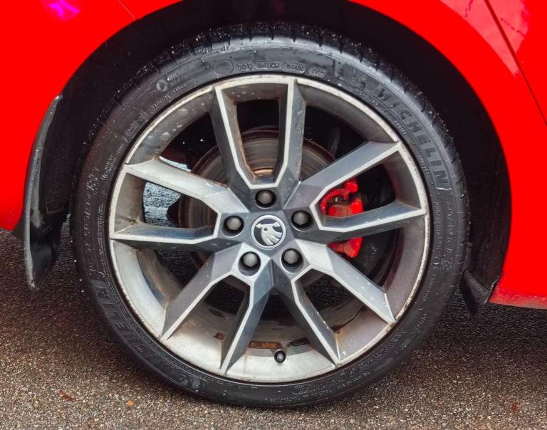 2015 Skoda Octavia 2.0 Octavia vRS TDI 4x4 Semi-Auto 4WD 5dr Hatchback Diesel Automatic