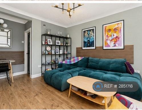 2 bedroom house in Petersham Drive, Orpington, BR5 (2 bed) (#2851718)