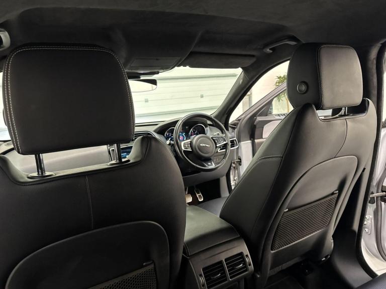 2019 Jaguar F-Pace 2.0 D180 R-Sport SUV 5dr Diesel Auto AWD Euro 6 (s/s) (180 ps) ESTATE Diesel A...