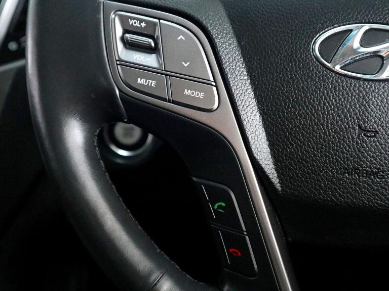 2017 Hyundai Santa Fe 2.2 Endurance Edition Blue Drive CRDi 4wd 5DR 4x4 Diesel 4x4 Diesel Automatic