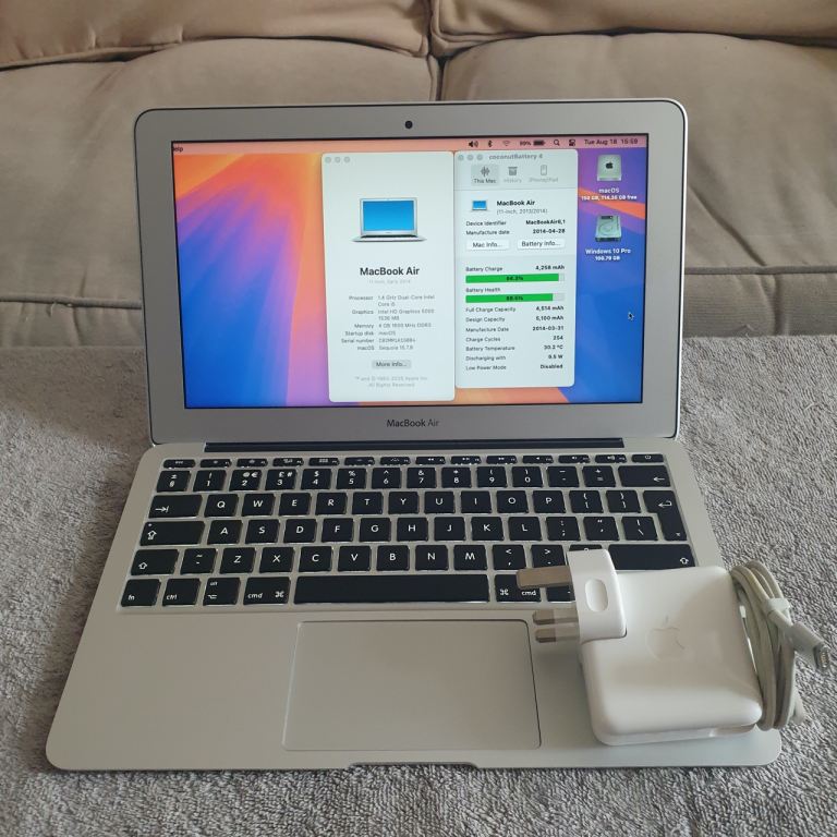  MacBook Air 11” - Excellent Condition, Charger, macOS Sequoia, Windows 10, MS Office