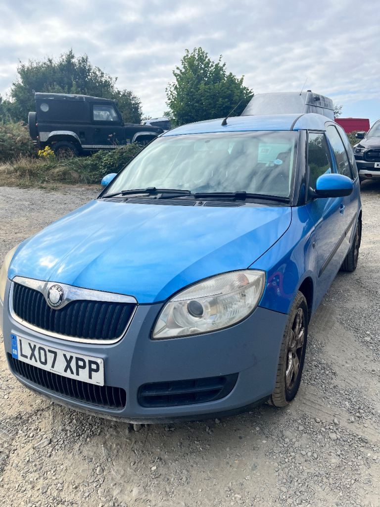 Skoda, ROOMSTER, MPV, 2007, Manual, 1896 (cc), 5 doors