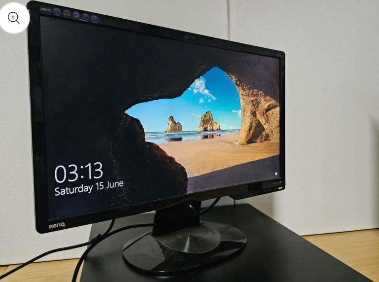 BenQ Computer Monitor - Good Condition