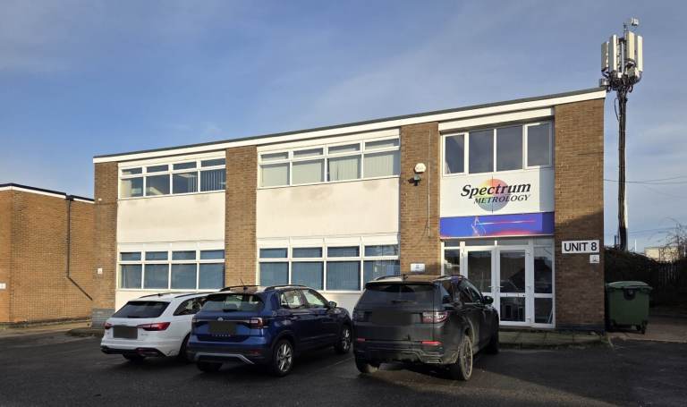 Unit for Rent with Good Warehouse Space and Offices 4900 SQFT