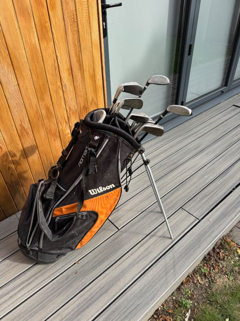 Golf set (Wilson and Mizuno)
