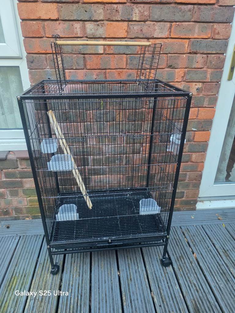 Used Bird cage for Lovebird, Cockatiel, Budgies etc- big size.
