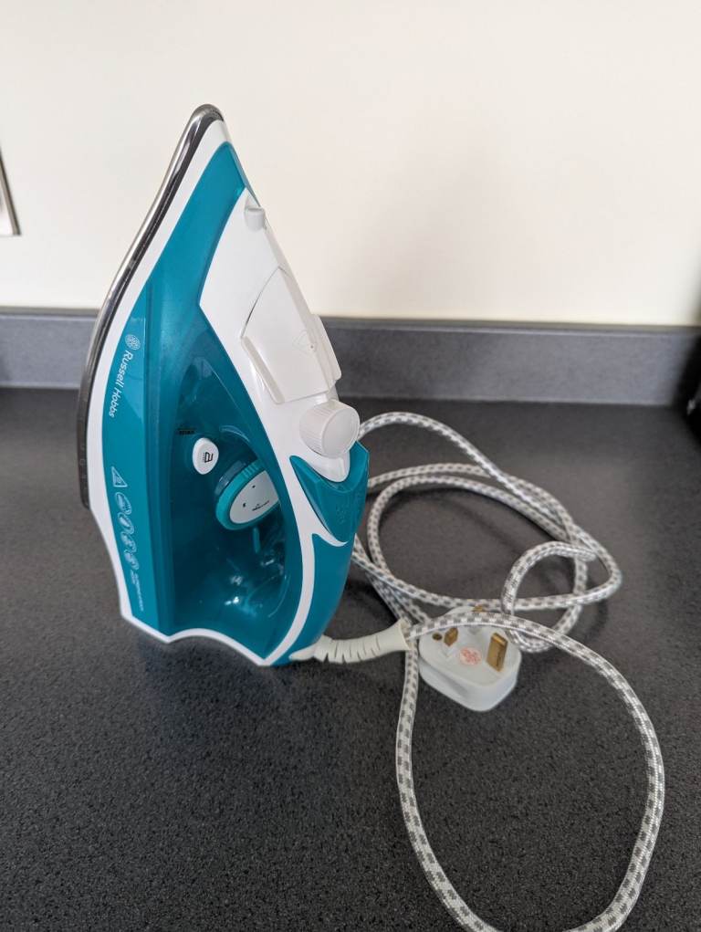 Russell Hobbs steam iron 
