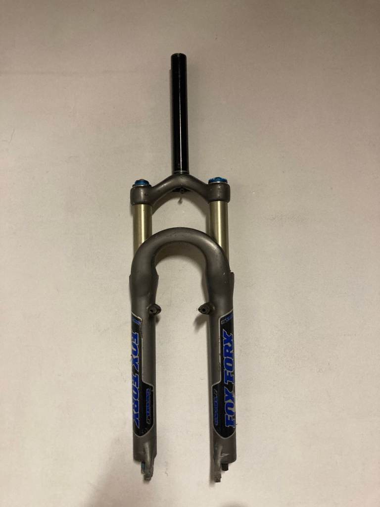 Fox float mountain bike adjustable heavy duty suspension forks. Retro MTB