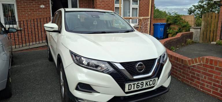Nissan, QASHQAI, Hatchback, 2020, Manual, 1332 (cc), 5 doors