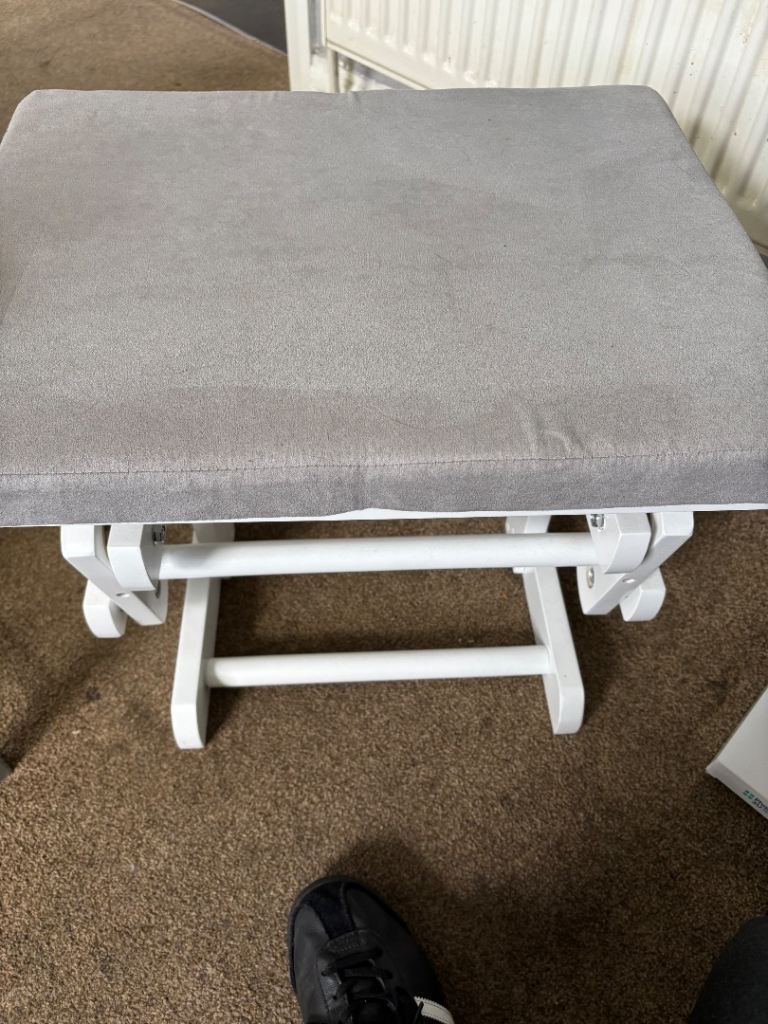 Rocking foot stool 