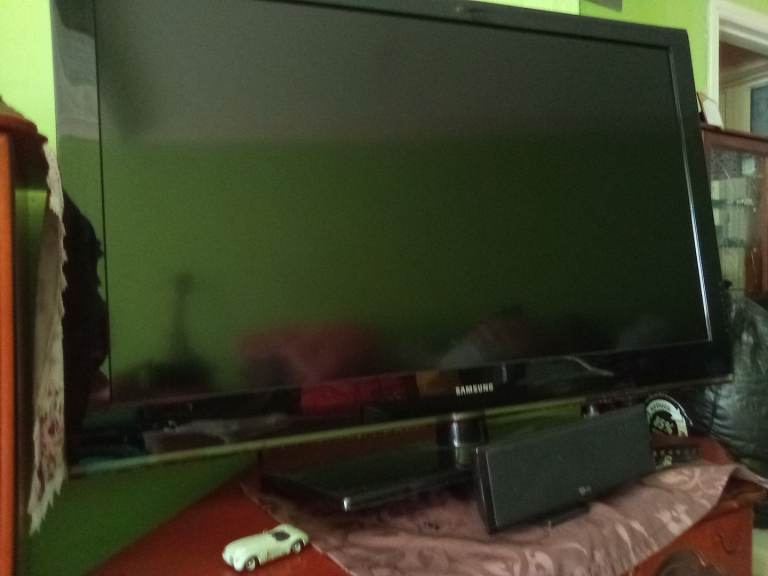 Weekend SUPER OFFER!!!Samsung Tv 46" SUPER OFFER 