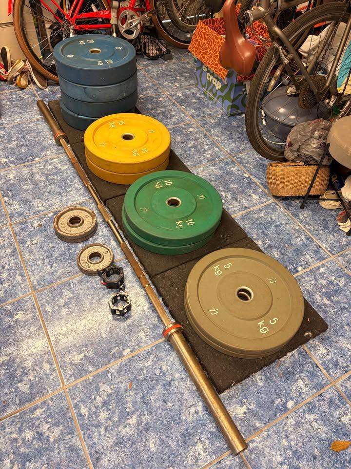 Strength Shop Olympic Bastard Bar + 147.5kg Bumper Plate Set