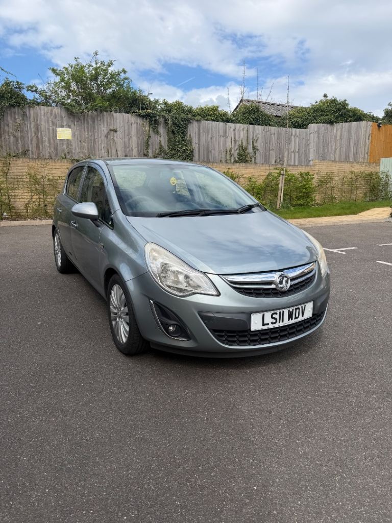 2011 Vauxhall corsa 