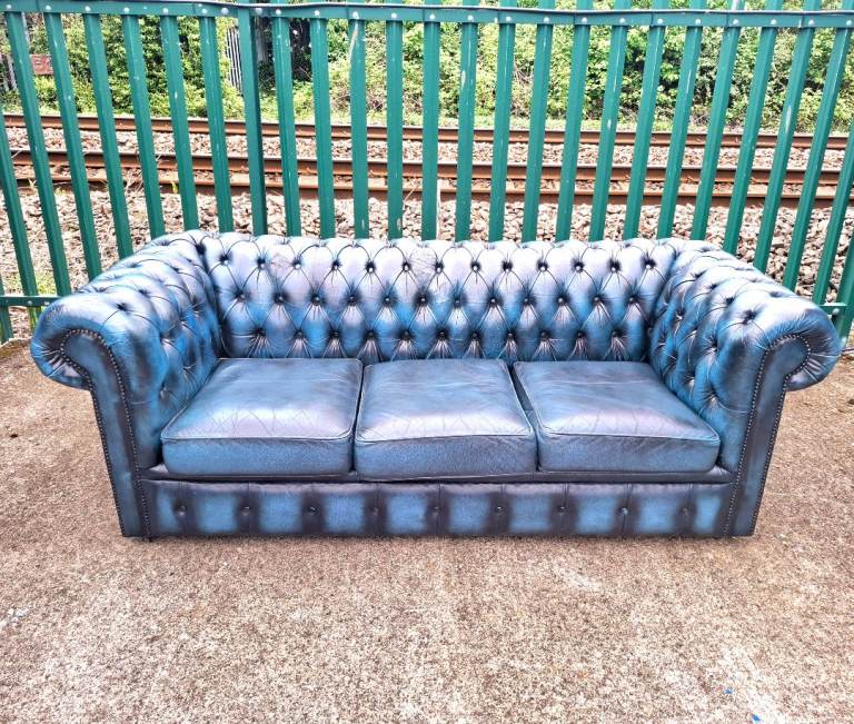 3 sester Chesterfield sofa in blue