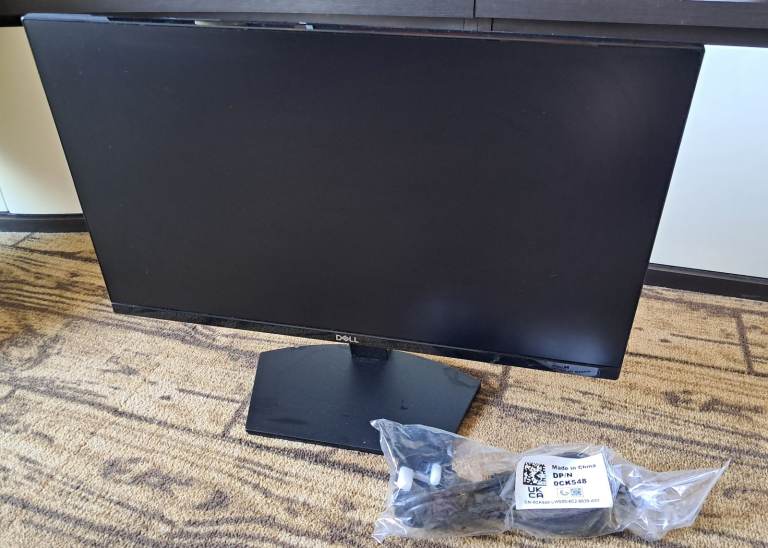 Used Dell 28 monitor