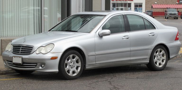 WANTED - Mercedes-Benz C-Class (2004-2006)