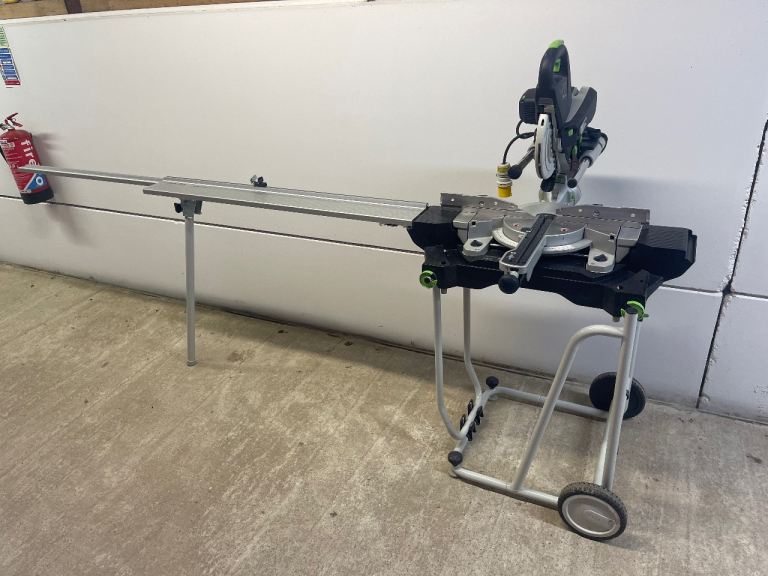 Festool KS60 110v chop saw stand and left out feed table
