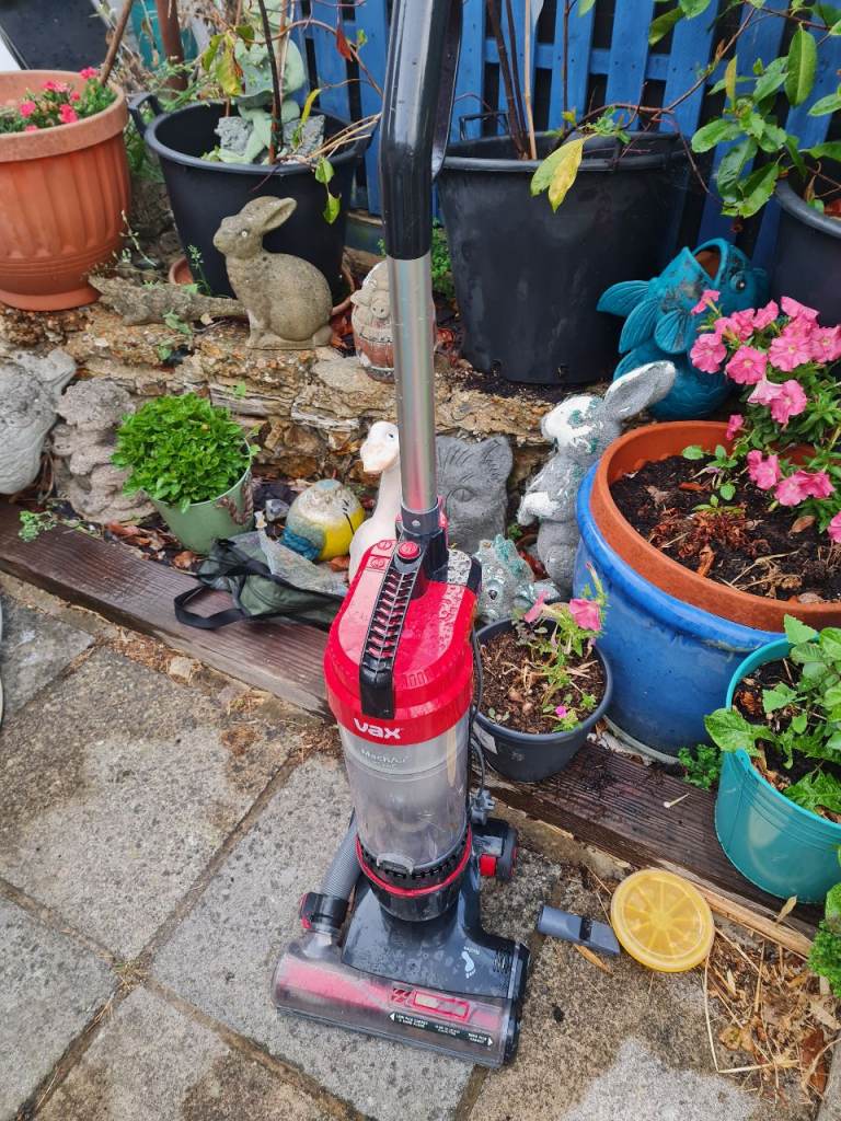 Vax Mach Air Revive Upright Bagless Vacuum Cleaner