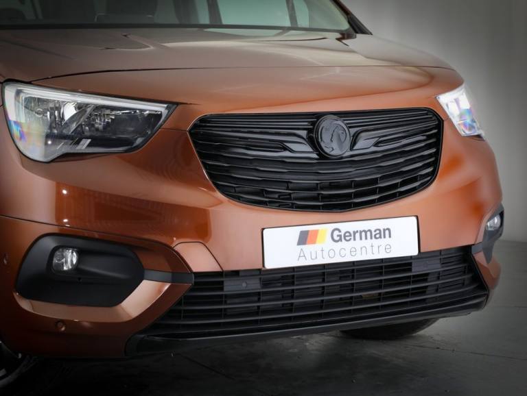 2021 Vauxhall Combo Life 1.2 Turbo 130 Elite 5dr Auto [7 seat] MPV PETROL Automatic