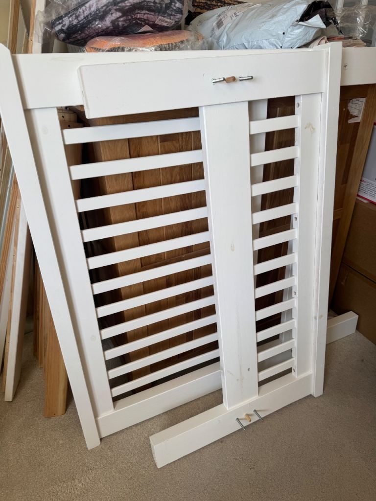 White Wooden Bed Frame – Good Condition