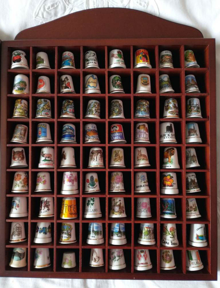 Thimble Wall Hanging Display Racks Wooden + 72 Thimbles