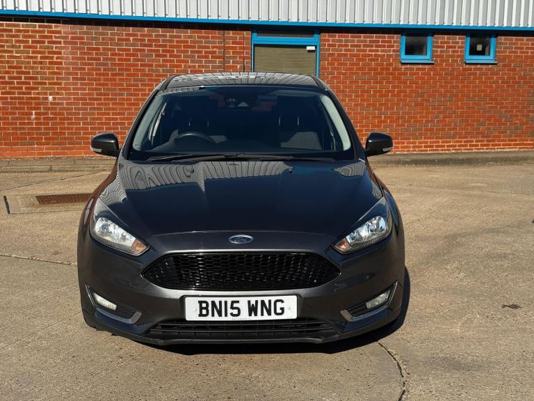 2015 Ford Focus 1.0 EcoBoost Titanium 5dr HATCHBACK PETROL Manual