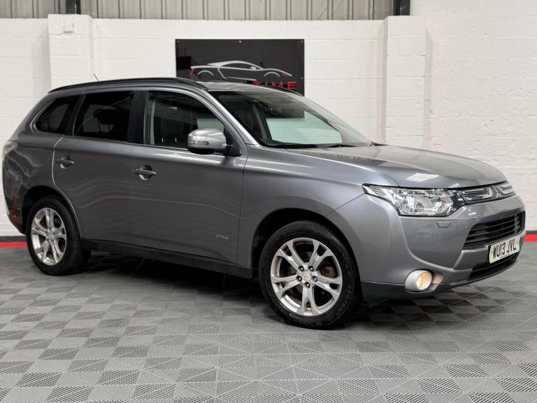 2013 Mitsubishi Outlander 2.2 DI-D GX4 Auto 4WD Euro 5 (s/s) 5dr ESTATE Diesel Automatic