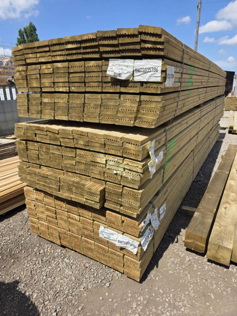 ❤️ 3.6M 4.8M TIMBER DECKING BOARDS 