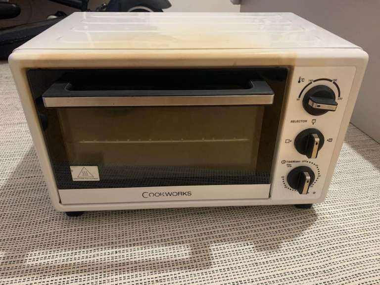 Cookworks Mini Oven – White, Good Condition