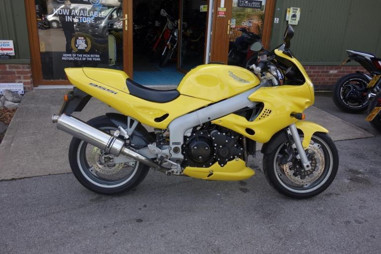 Triumph Sprint SPRINT RS 2002/52