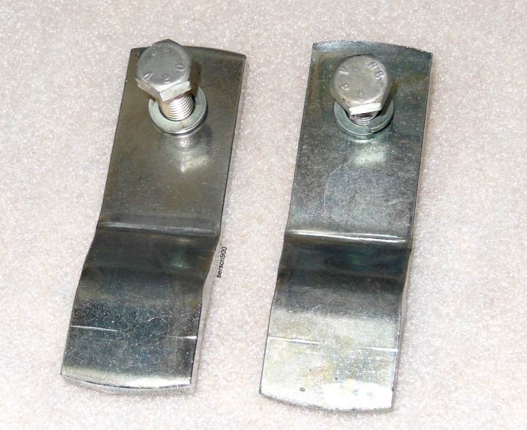CHROME/ SILVER FINISH BRACKETS (PAIR)