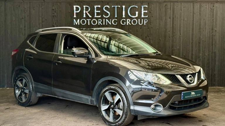 2017 Nissan Qashqai 1.2 DIG-T N-Connecta 2WD Euro 6 (s/s) 5dr HATCHBACK Petrol Manual