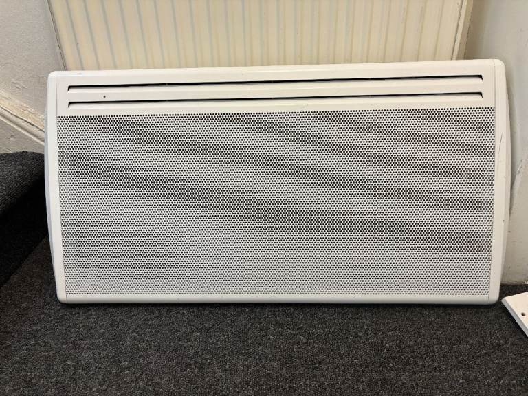 White Electric Panel Heater – Good Working Order (Collection only)