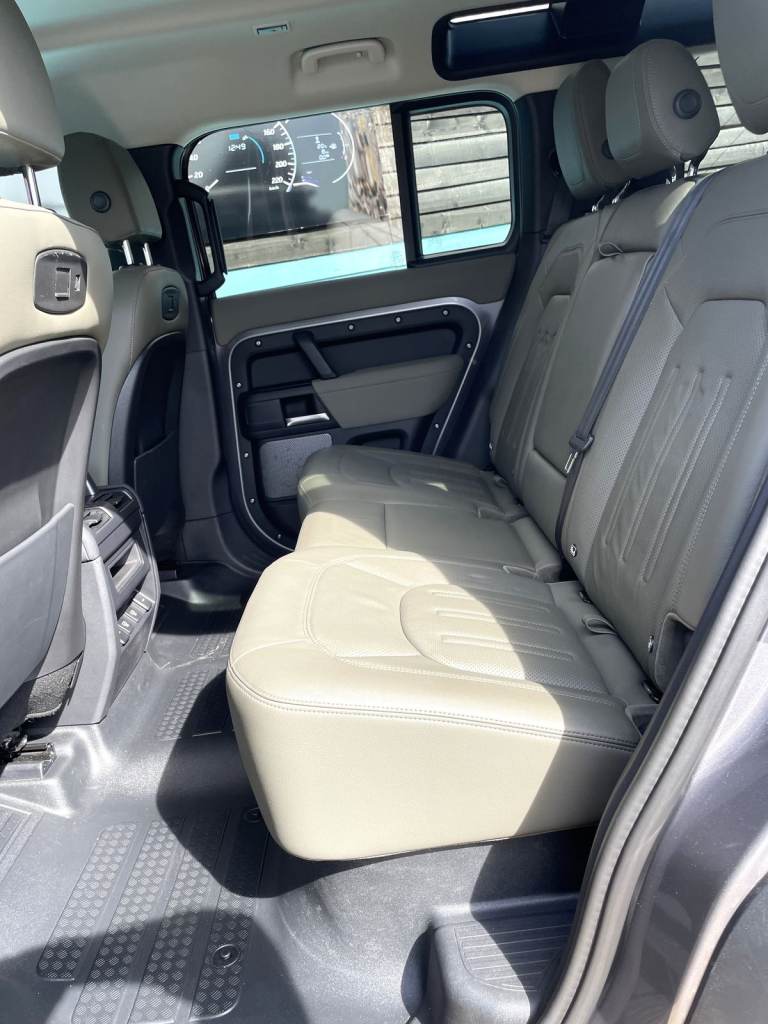 LAND ROVER DEFENDER 110 - 3.0 MHEV - D250 S - AUTOMATIC - EURO 6 - S/S - 