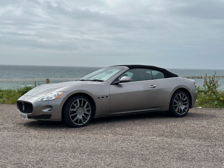 Maserati, GRANCABRIO, Convertible, 2010, Semi-Auto, 4691 (cc), 2 doors