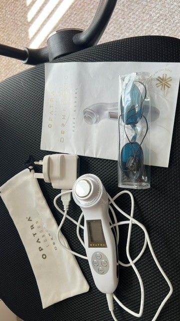 Opatra Dermisonic skincare devise